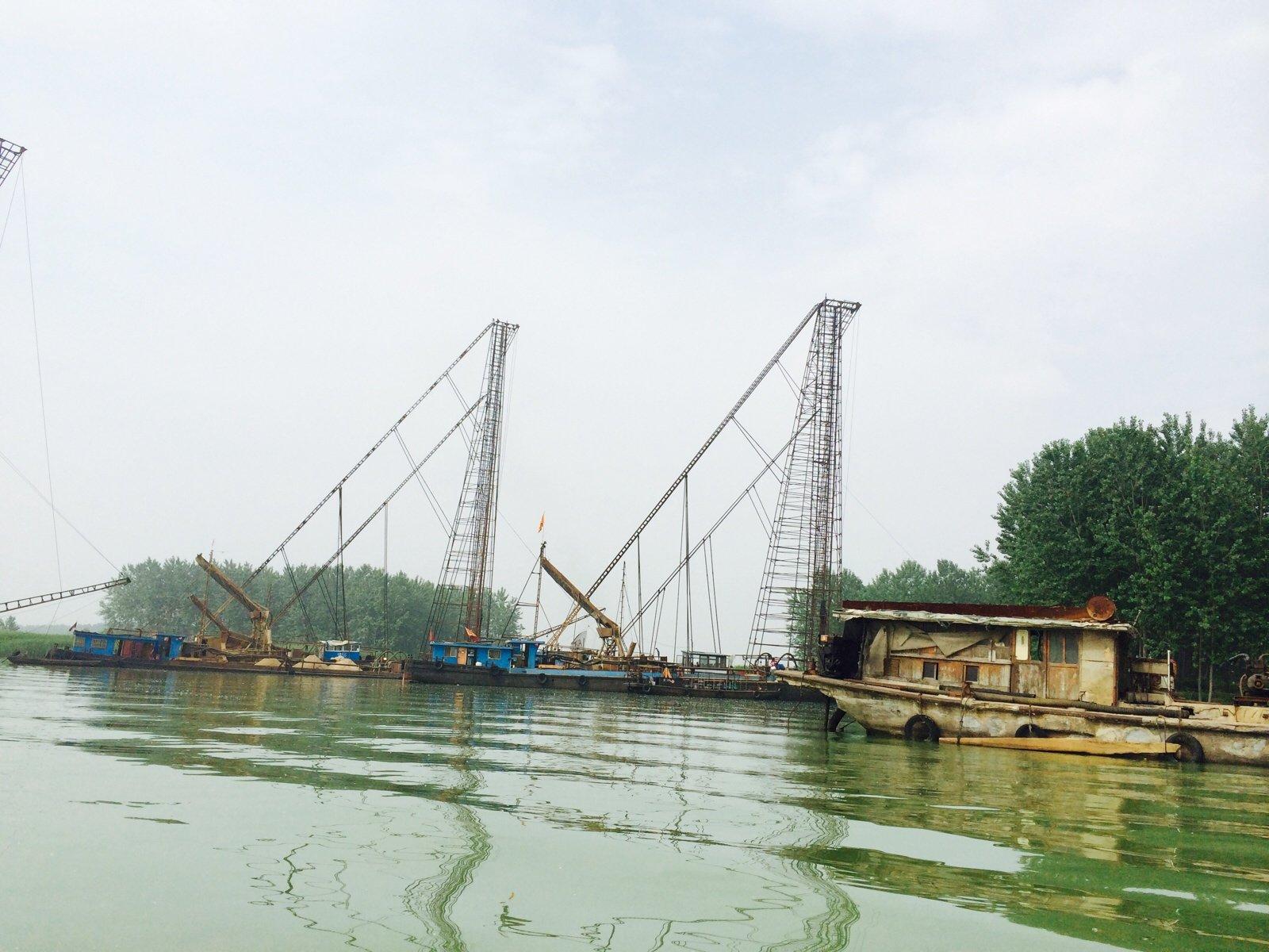 新沂市骆马湖环湖大道周边